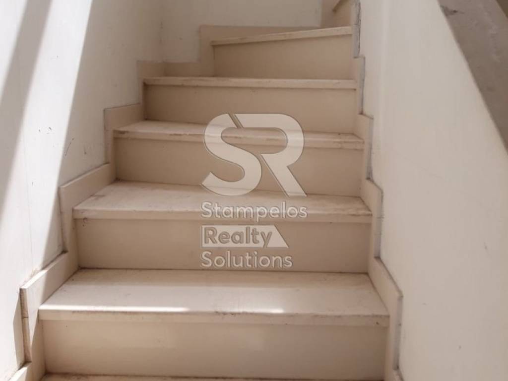 Εσωτερική σκάλα