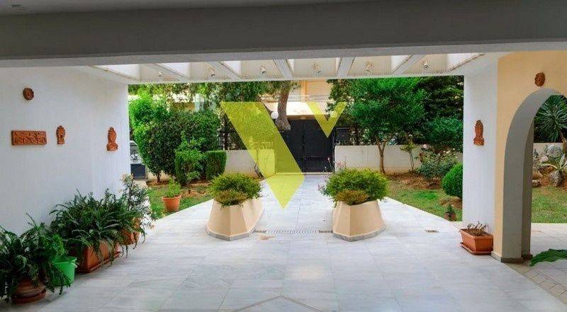 Εσωτερικοι χώροι