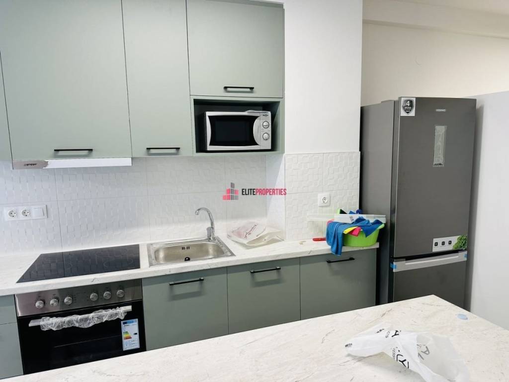 ΣΑΛΟΚΟΥΖΙΝΑ