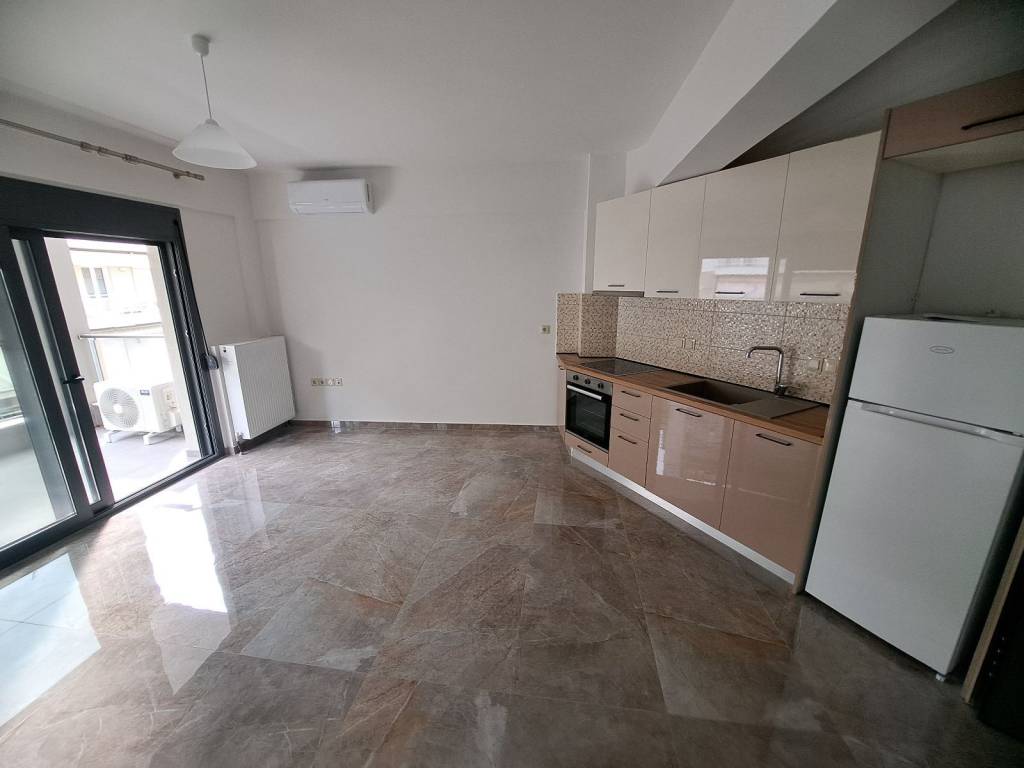 Σαλοκουζίνα