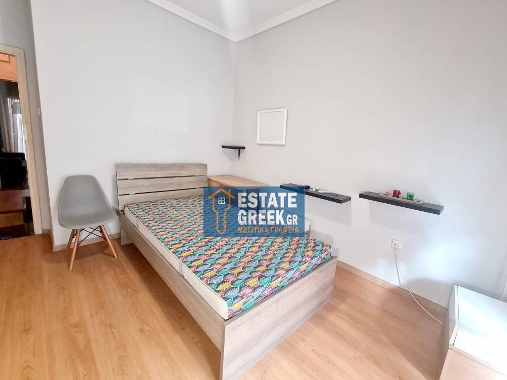 μερικώς ανακαινισμένη Γκαρσονιέρα 35τ.μ. στον 4ο όροφο