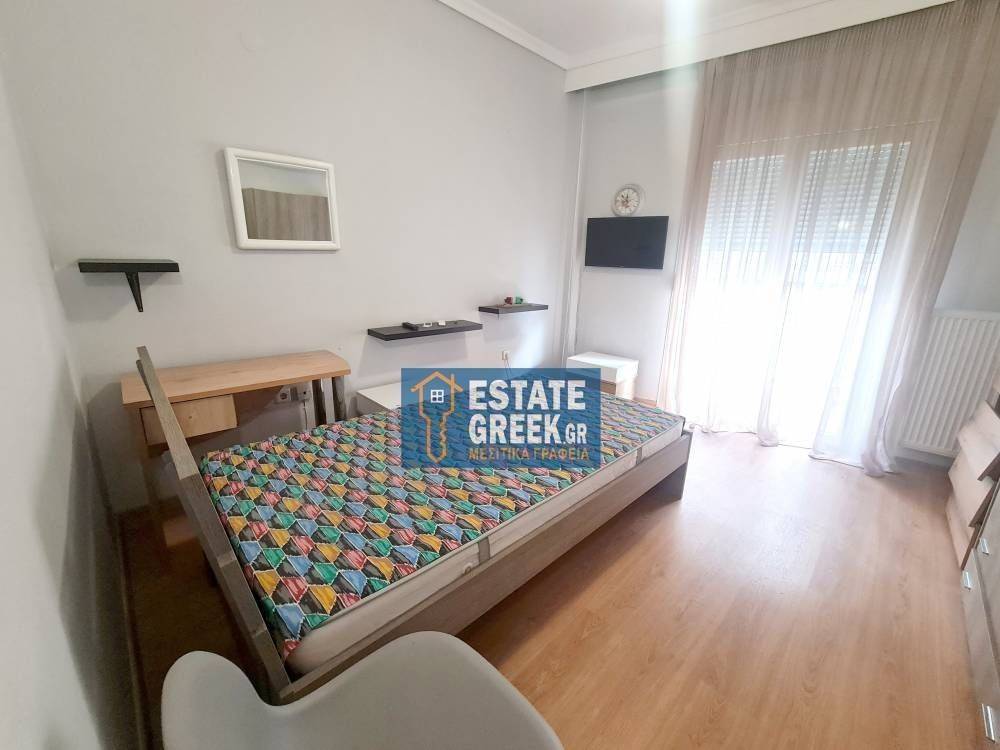 μερικώς ανακαινισμένη Γκαρσονιέρα 35τ.μ. στον 4ο όροφο