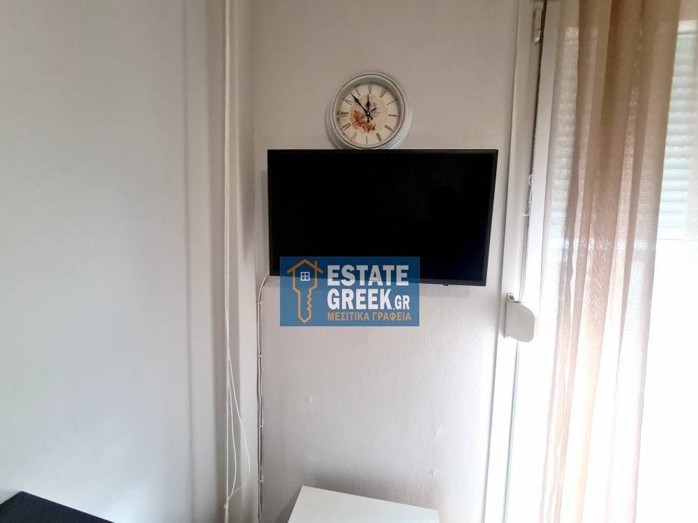 μερικώς ανακαινισμένη Γκαρσονιέρα 35τ.μ. στον 4ο όροφο