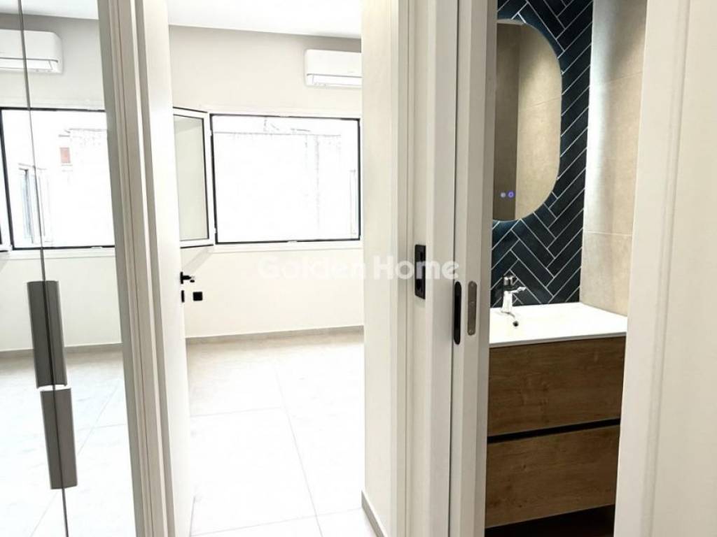 Χολ - Διάδρομος