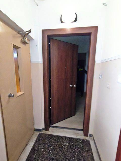 πορτα ασφαλειας διαμερισματος