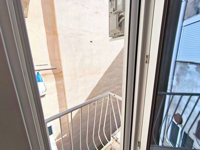 πισω μπαλκονι