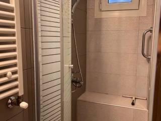 Forumland Real Estate, Μπάνιο