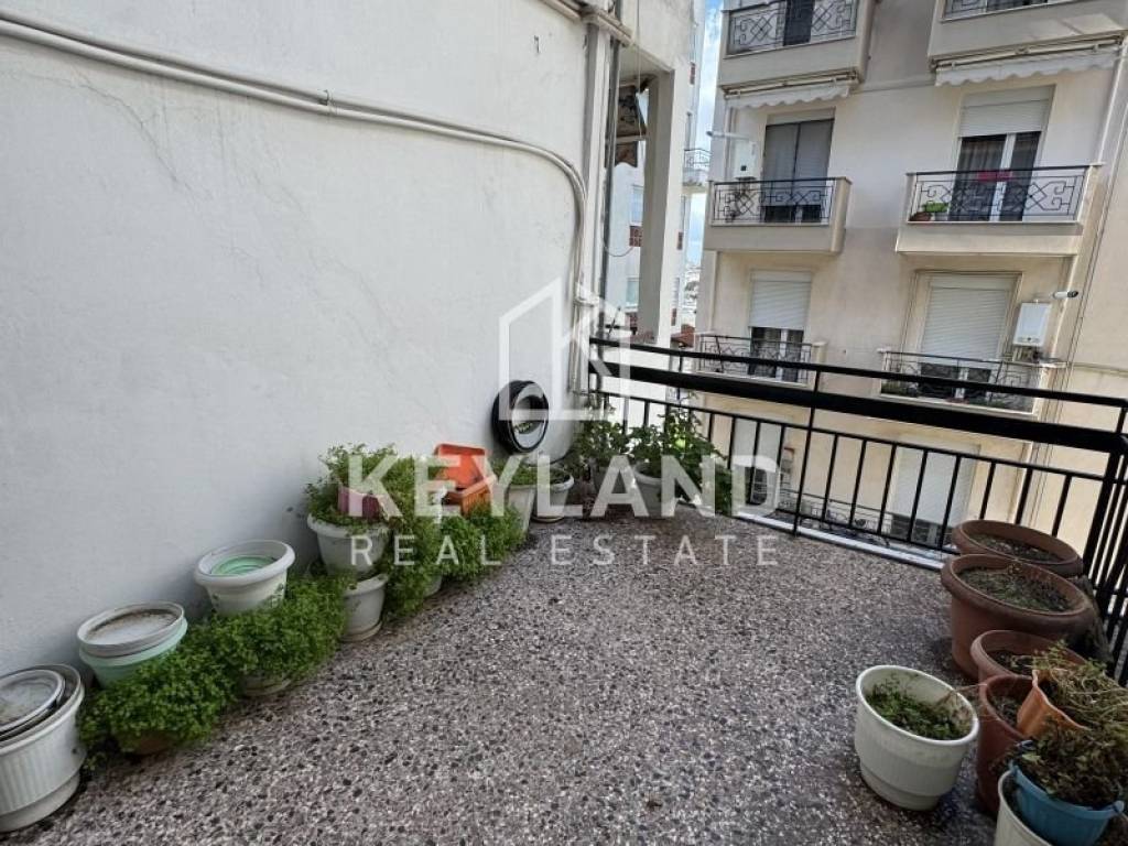 Θέα από μπαλκόνι