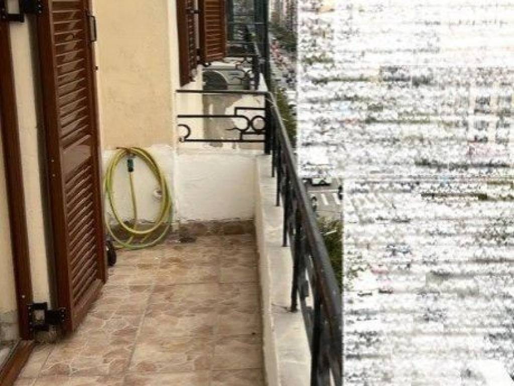 Forumland Real Estate, Βεράντες