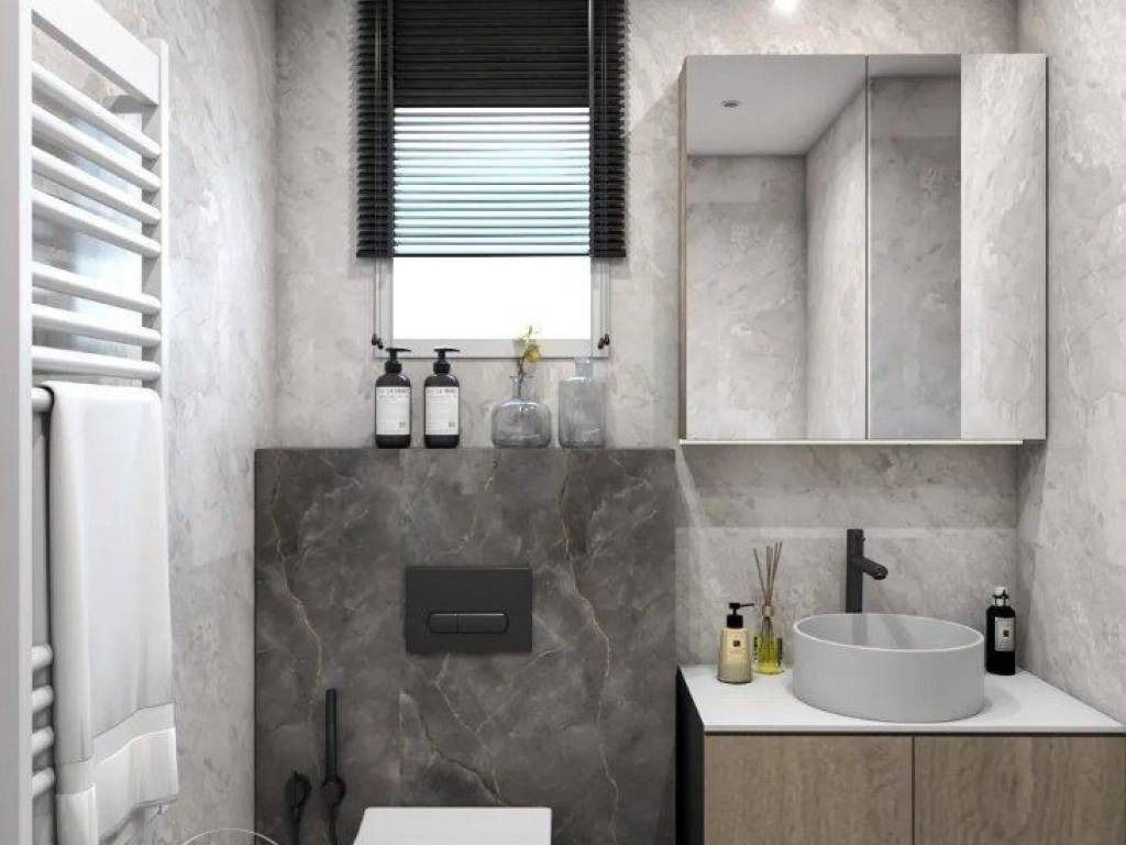 Forumland Real Estate, Μπάνιο