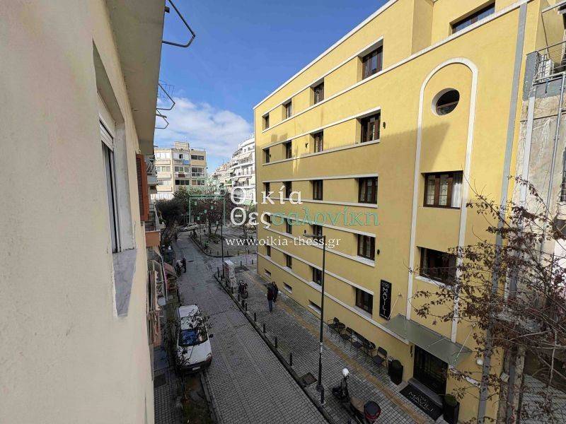 Θέα από μπαλκόνι