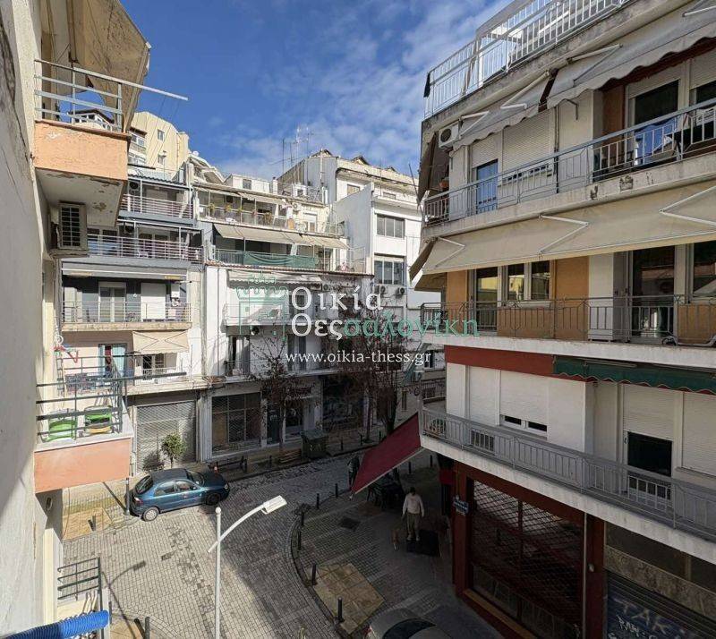 Θέα από μπαλκόνι