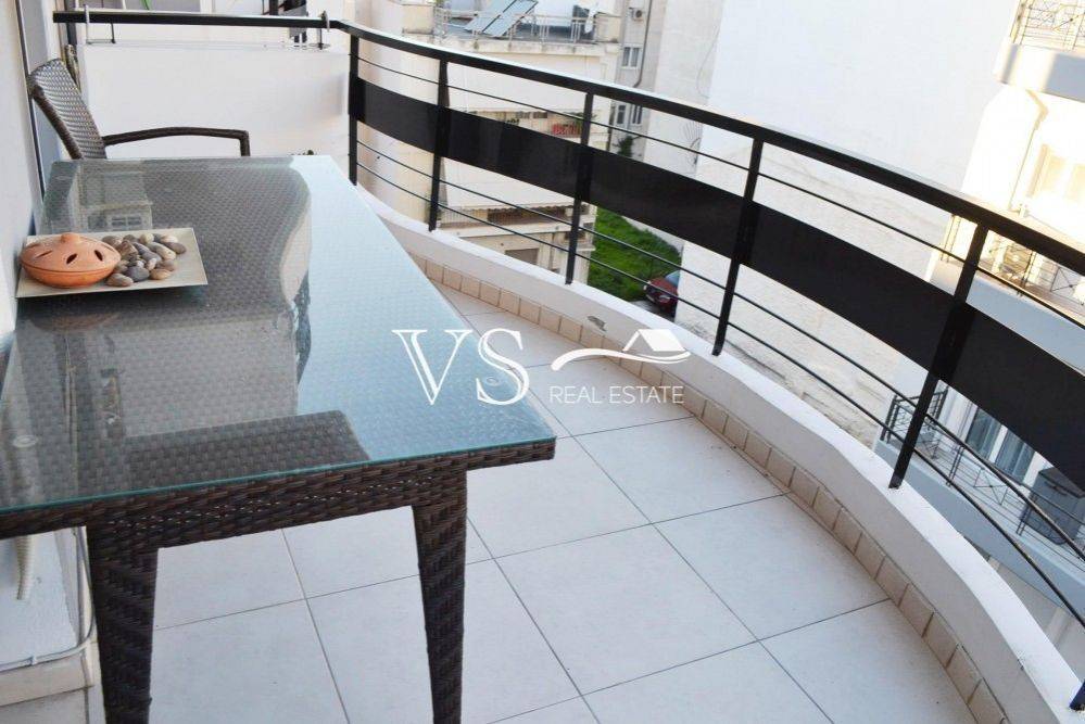 Θέα απο μπαλκόνι