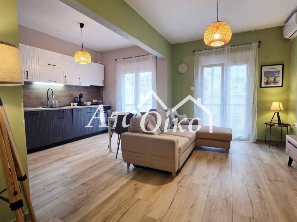 Σαλοκουζίνα