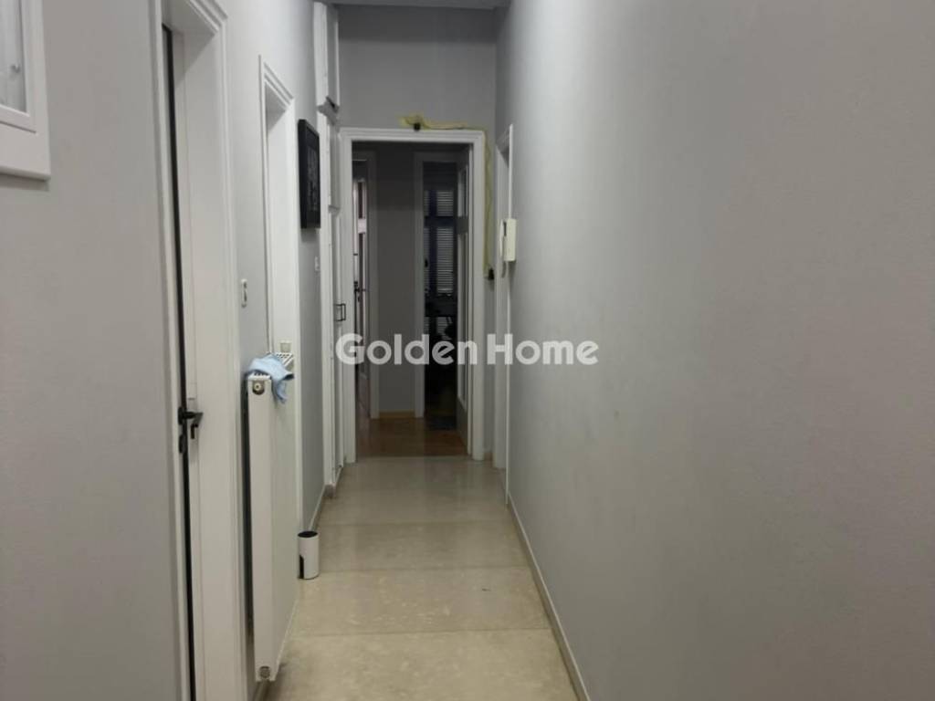 Χολ - Διάδρομος