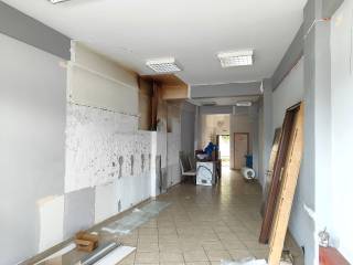 DIAMPERES KAI PHOTEINO