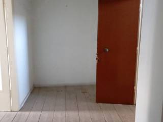 είσοδος χωλ -ξύλινα πατώματα