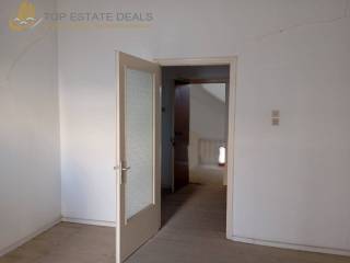 kathistiko - saloni domatio