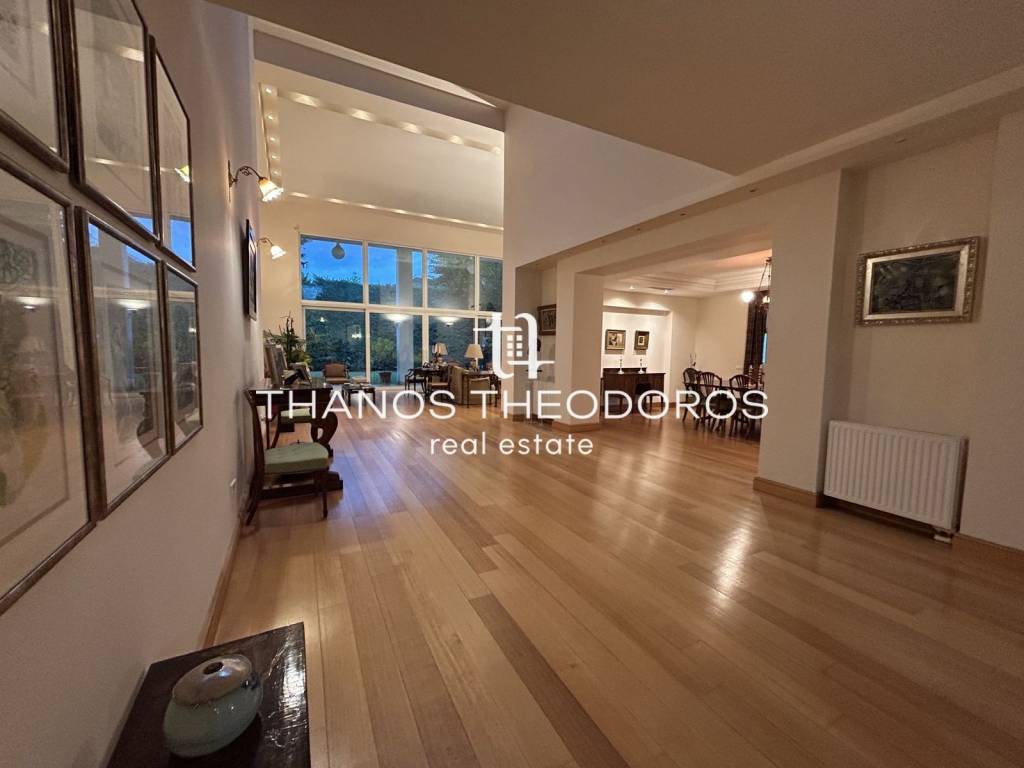 Εσωτερικοι χώροι