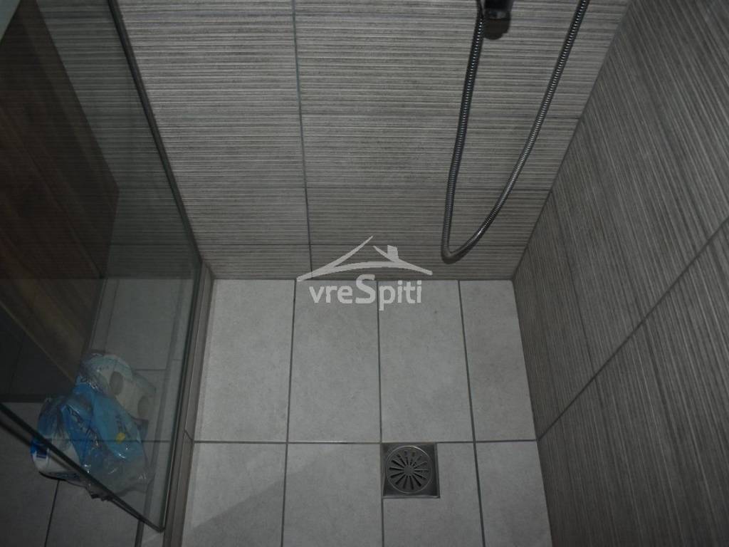 ΚΑΜΠΙΝΑ ΛΟΥΤΡΟΥ