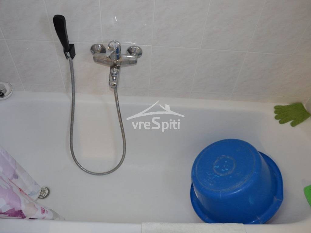 ΑΠΟΨΗ ΜΠΑΝΙΟΥ