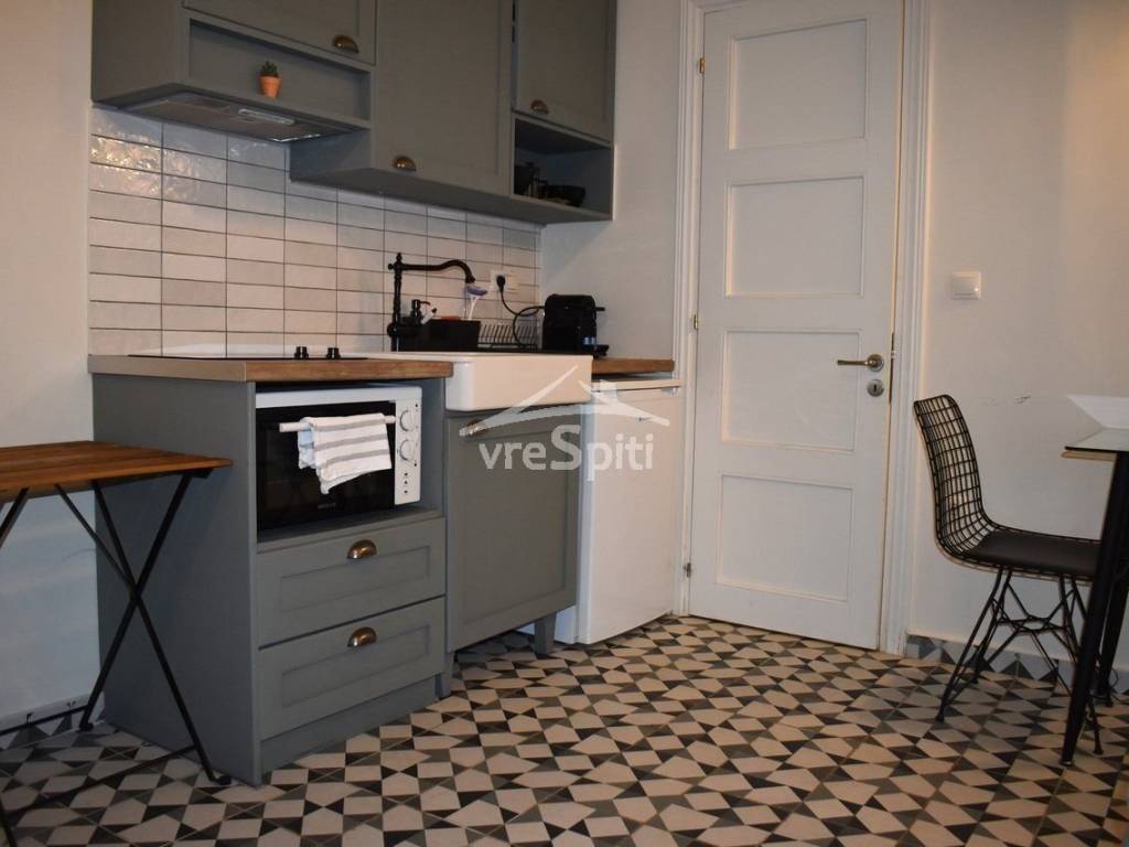 ΚΟΥΖΙΝΑ-ΚΑΘΙΣΤΙΚΟ