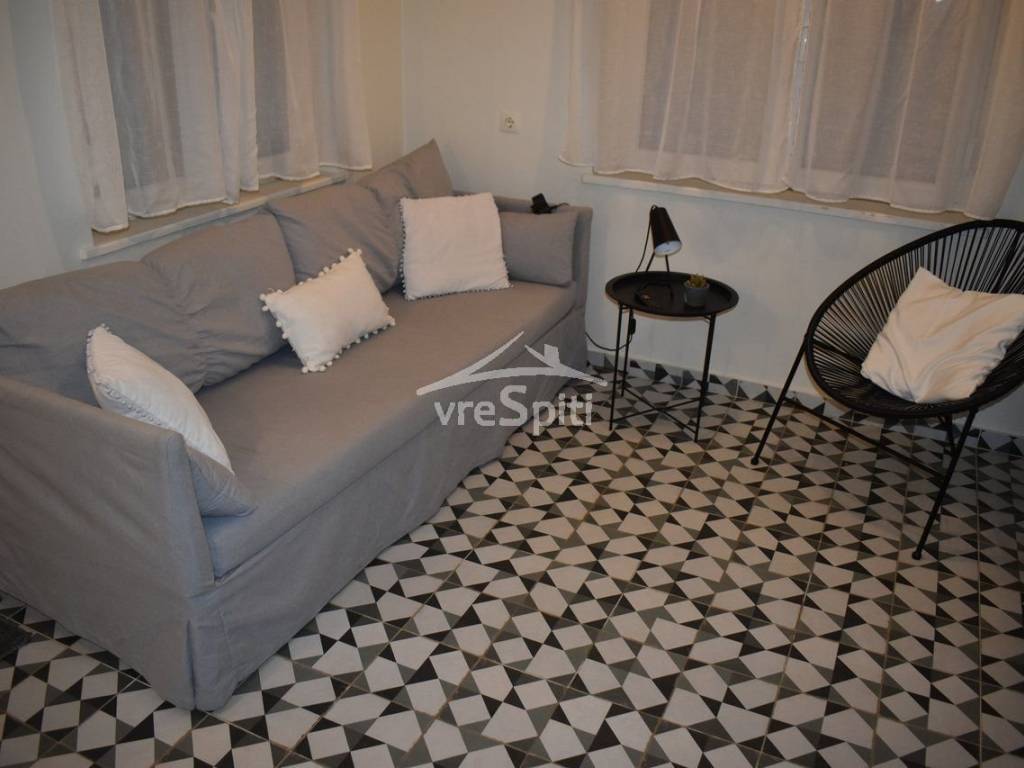 ΚΟΥΖΙΝΑ-ΚΑΘΙΣΤΙΚΟ