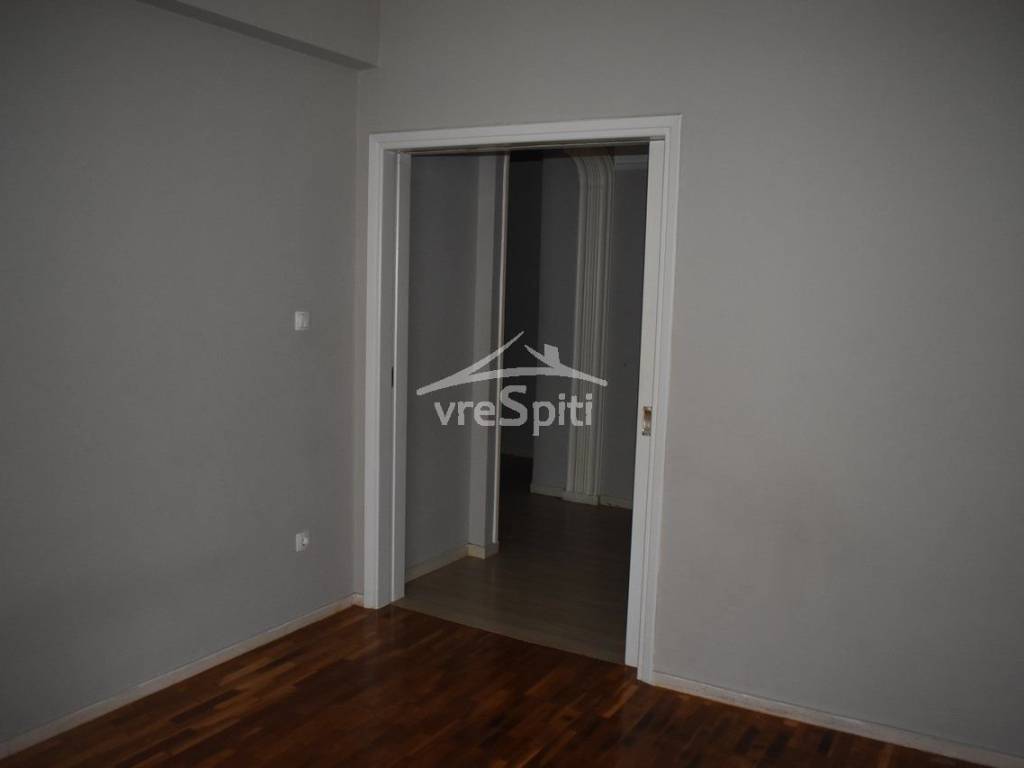 ΚΑΘΙΣΤΙΚΟ-ΧΩΛ ΕΙΣΟΔΟΥ