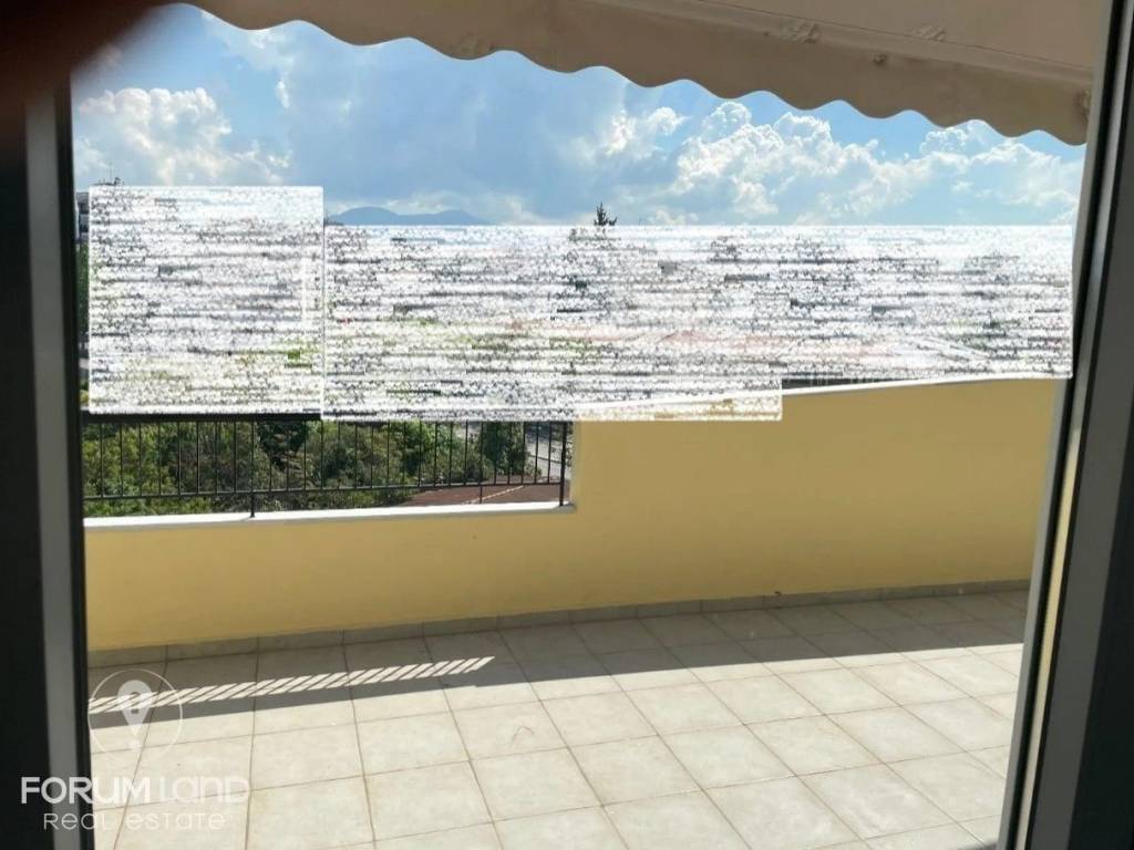 Forumland Real Estate, Βεράντες