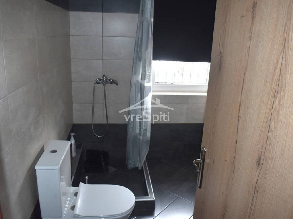 ΑΠΟΨΗ ΛΟΥΤΡΟΥ