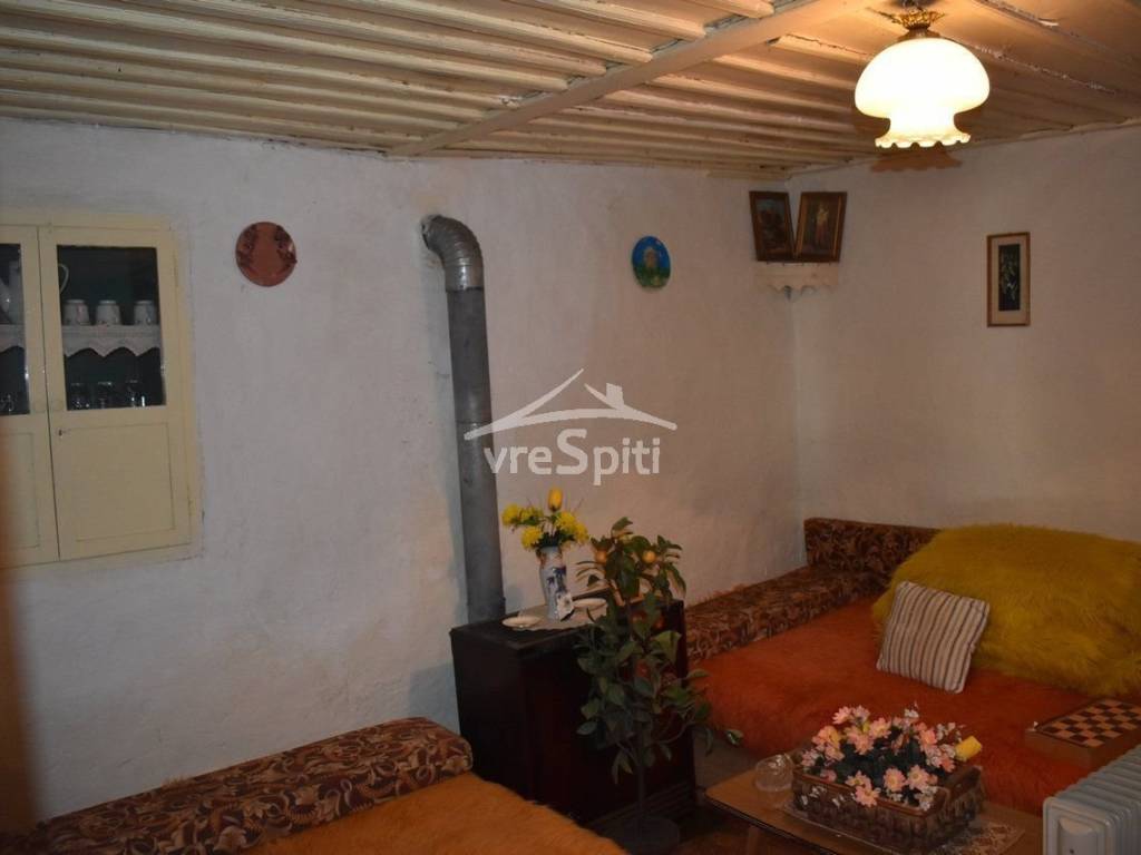 ΑΠΟΨΗ ΑΚΙΝΗΤΟΥ