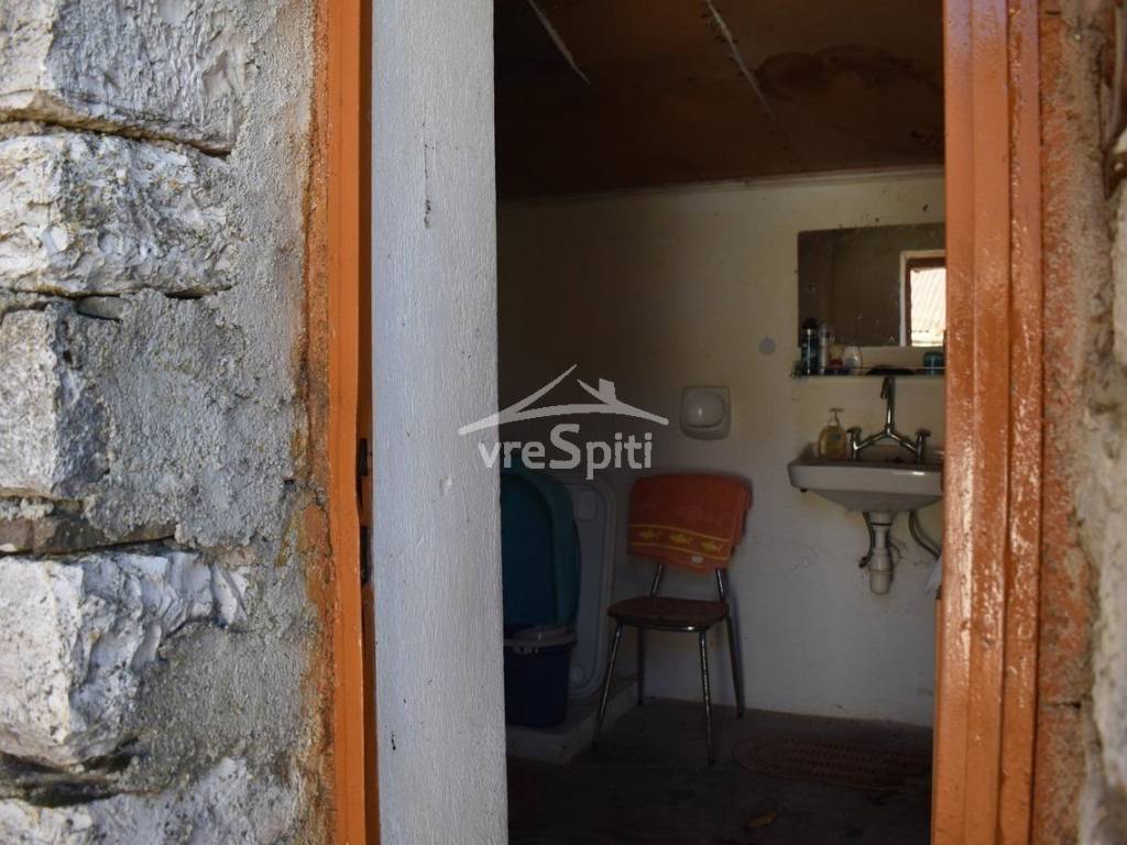 ΑΠΟΨΗ ΑΚΙΝΗΤΟΥ