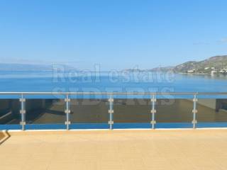 Θέα θάλασσα