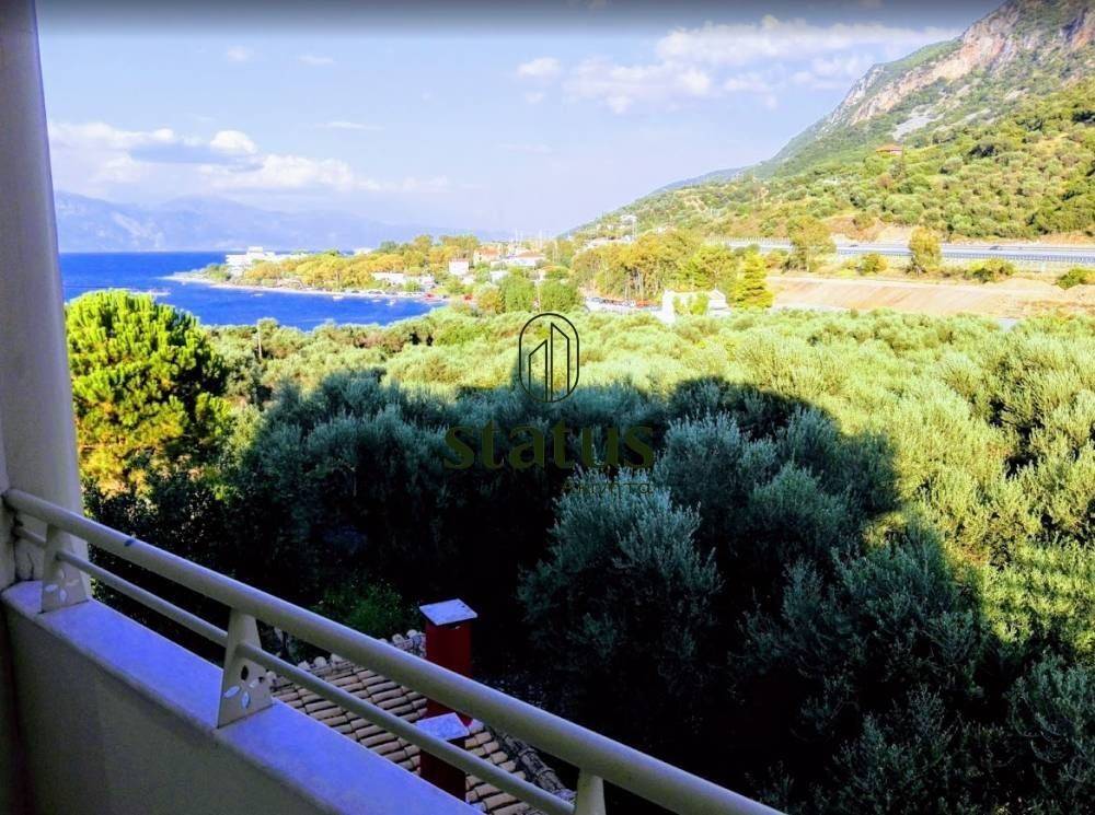 Θέα απο μπαλκόνι