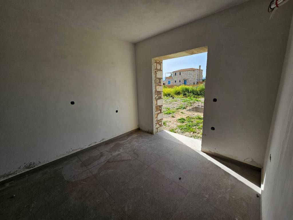 New built stone maisonette