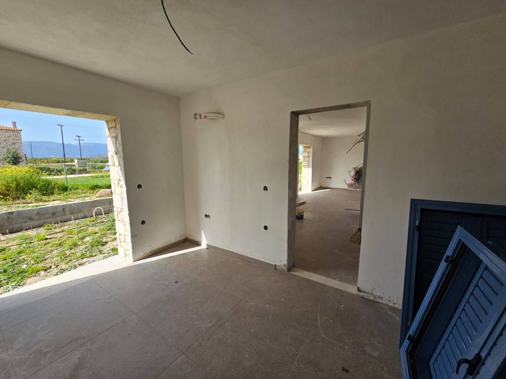 New built stone maisonette