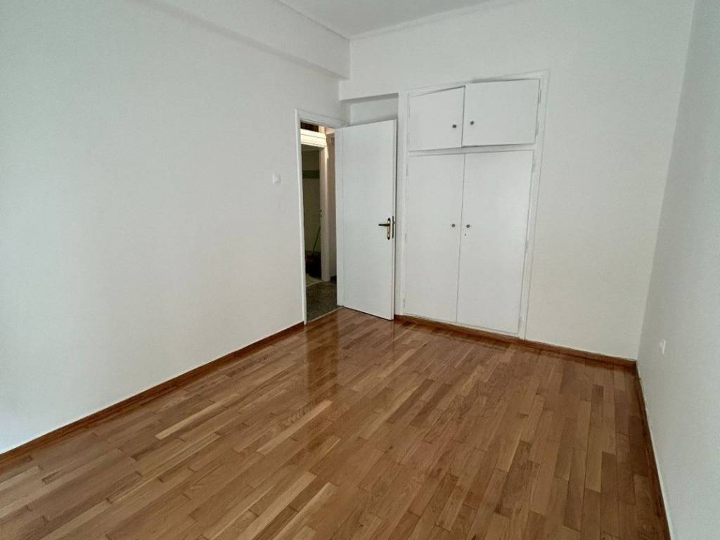 Δεύτερο Υπνοδωμάτιο