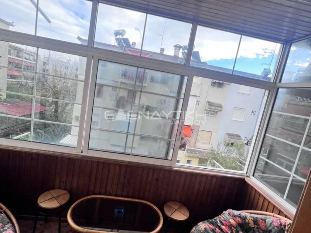 Θέα από μπαλκόνι