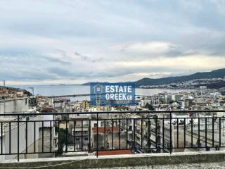 ★ 3 υπνοδωμάτια + 1 δωμάτια ★ Βεράντα 100τμ ★ Με ηλεκτρικές συσκευές ★ 2 κουζίνες ★ 