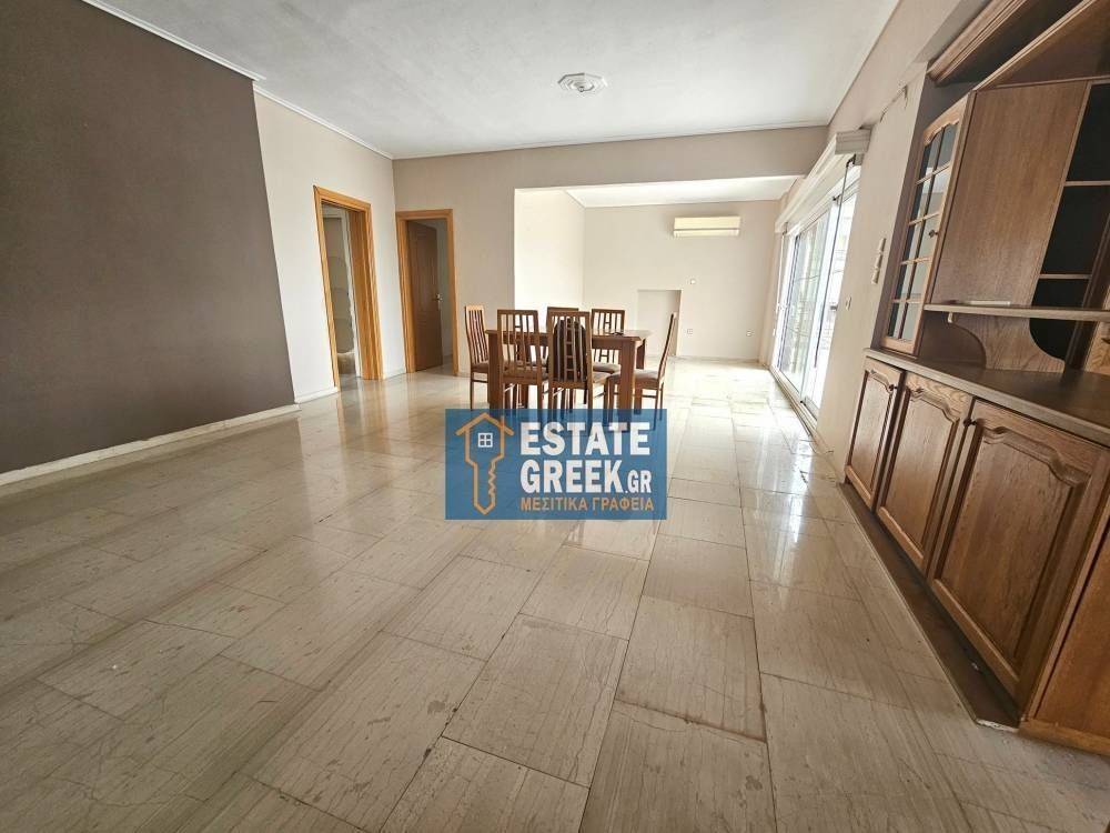 ★ 3 υπνοδωμάτια + 1 δωμάτια ★ Βεράντα 100τμ ★ Με ηλεκτρικές συσκευές ★ 2 κουζίνες ★ 