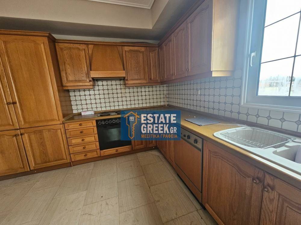 ★ 3 υπνοδωμάτια + 1 δωμάτια ★ Βεράντα 100τμ ★ Με ηλεκτρικές συσκευές ★ 2 κουζίνες ★ 