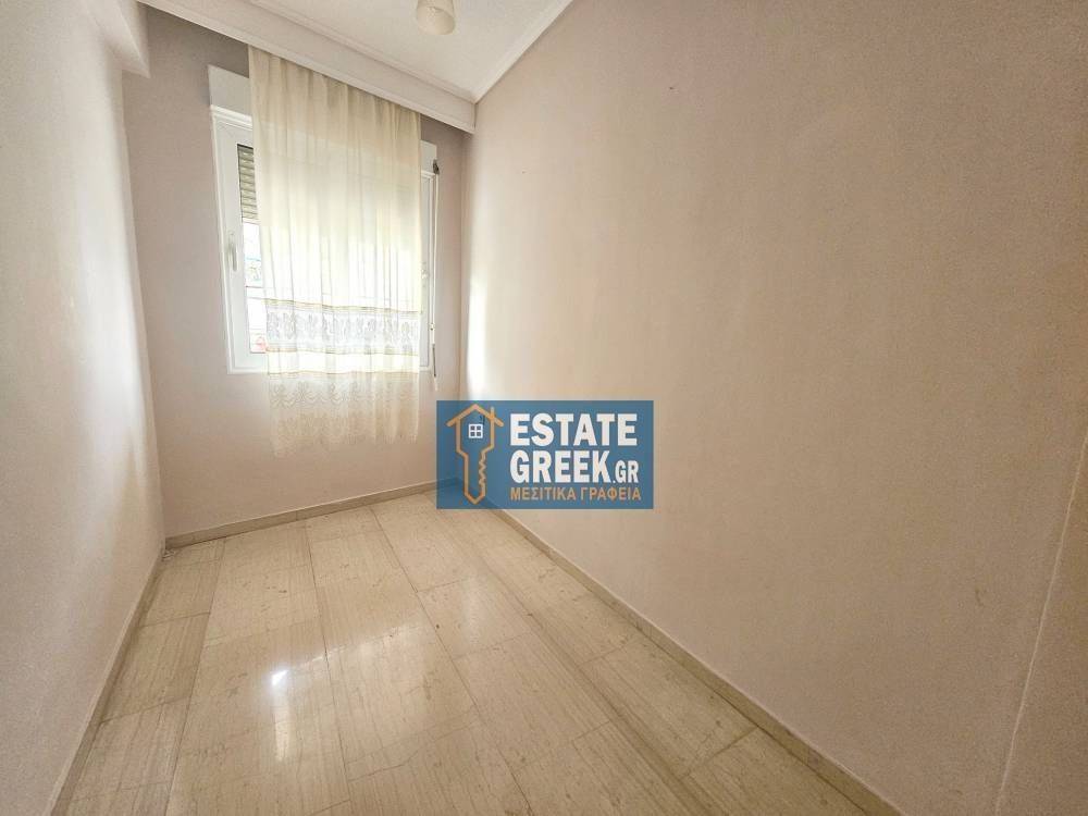 ★ 3 υπνοδωμάτια + 1 δωμάτια ★ Βεράντα 100τμ ★ Με ηλεκτρικές συσκευές ★ 2 κουζίνες ★ 