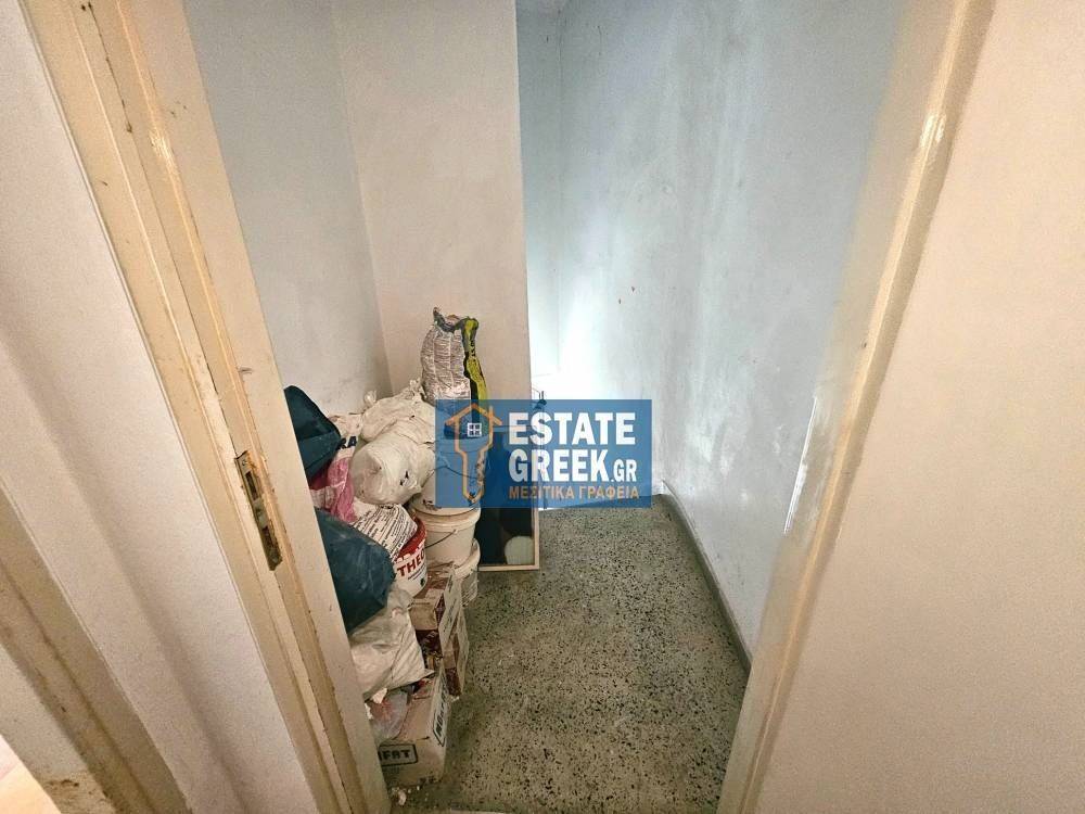  CHREZEI ANAKAINISE  EPENDYTIKO AKINETO  ANEXARTETO 