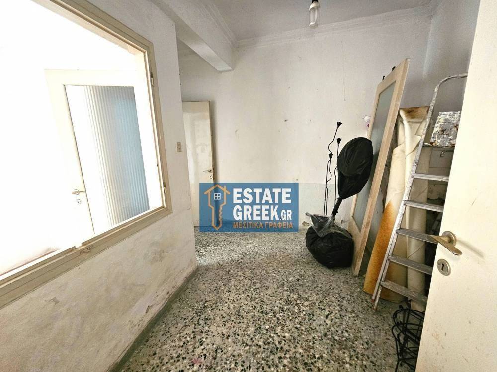  CHREZEI ANAKAINISE  EPENDYTIKO AKINETO  ANEXARTETO 