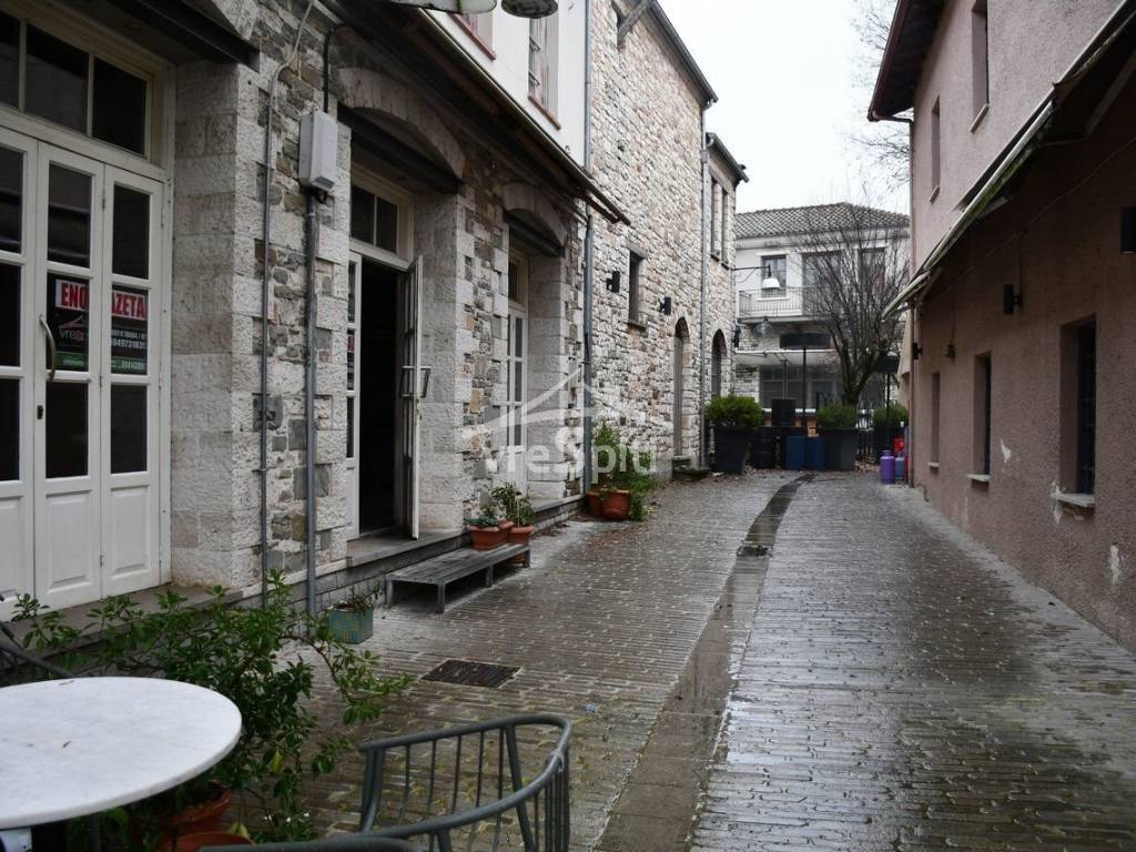 ΕΞΩΤΕΡΙΚΗ ΑΠΟΨΗ ΤΟΥ ΚΑΤΑΣΤΗΜΑΤΟΣ