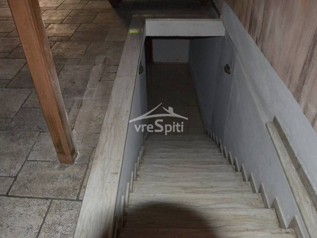 ΣΚΑΛΑ ΥΠΟΓΕΙΟΥ