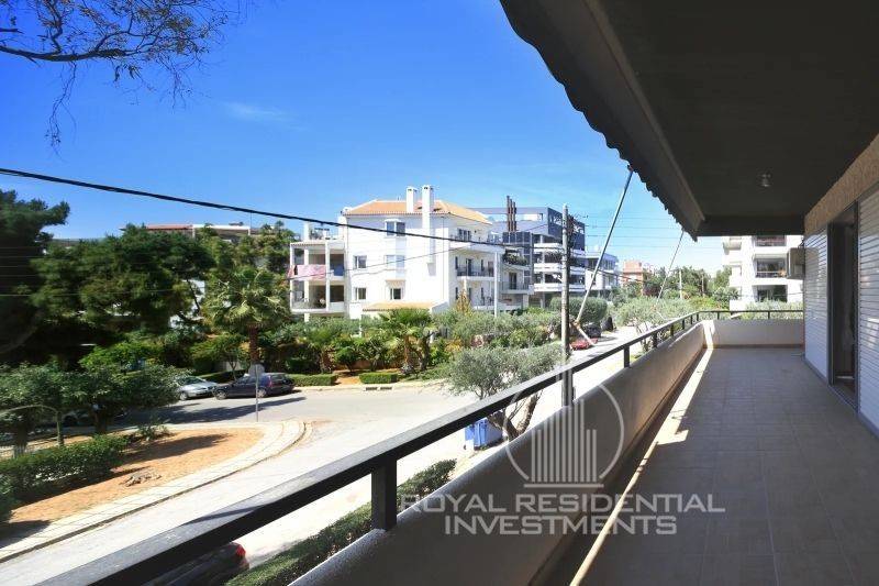 Θέα από μπαλκόνι