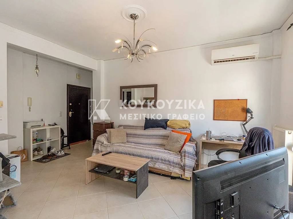 Σαλοκουζίνα