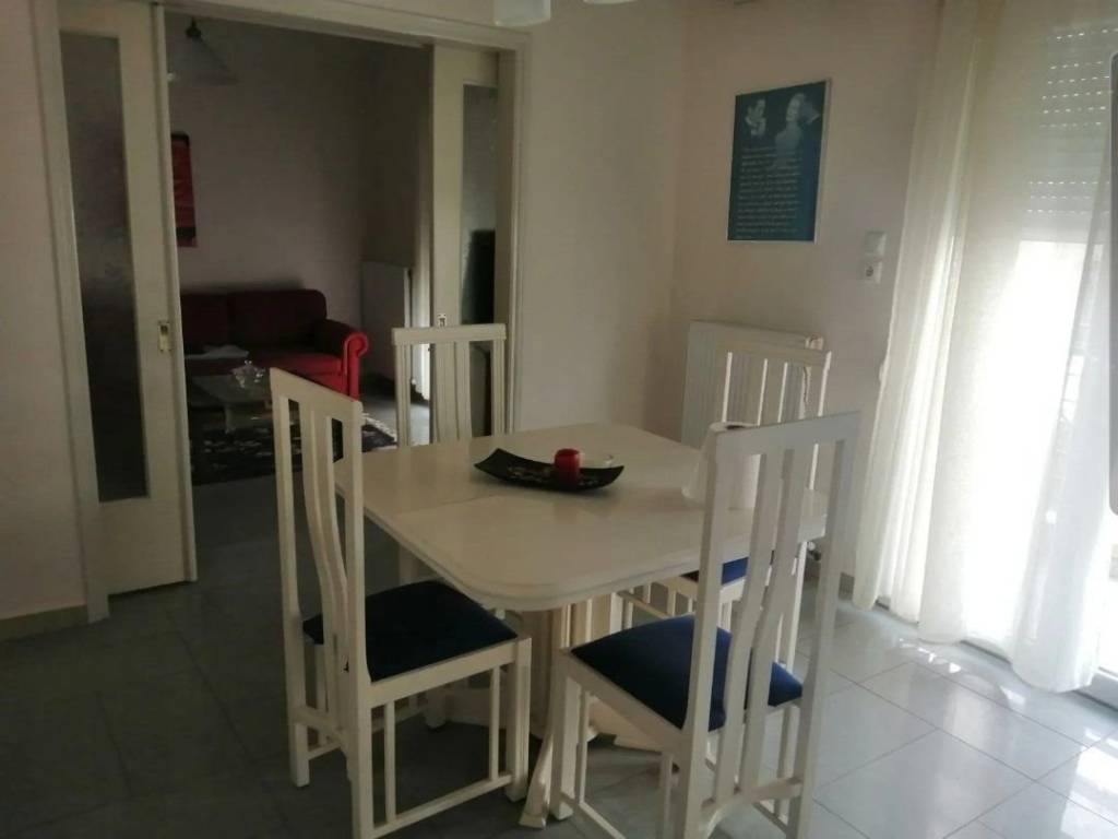 ΤΡΑΠΕΖΑΡΙΑ