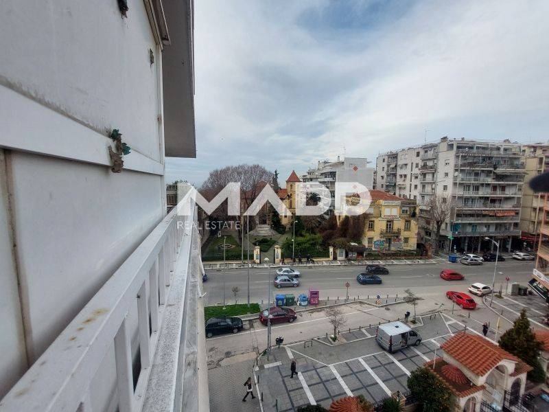 Θέα από μπαλκόνι